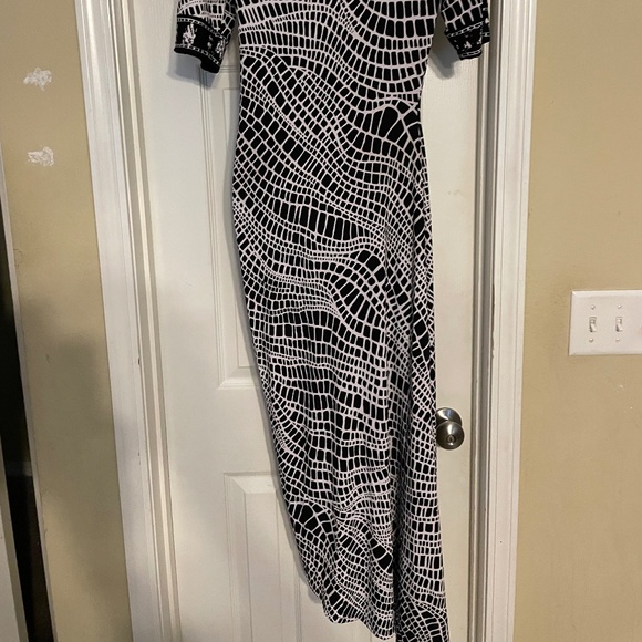 ECI NEW YORK BLACK & WHITE geometrical midi dress, size M - Picture 3 of 6